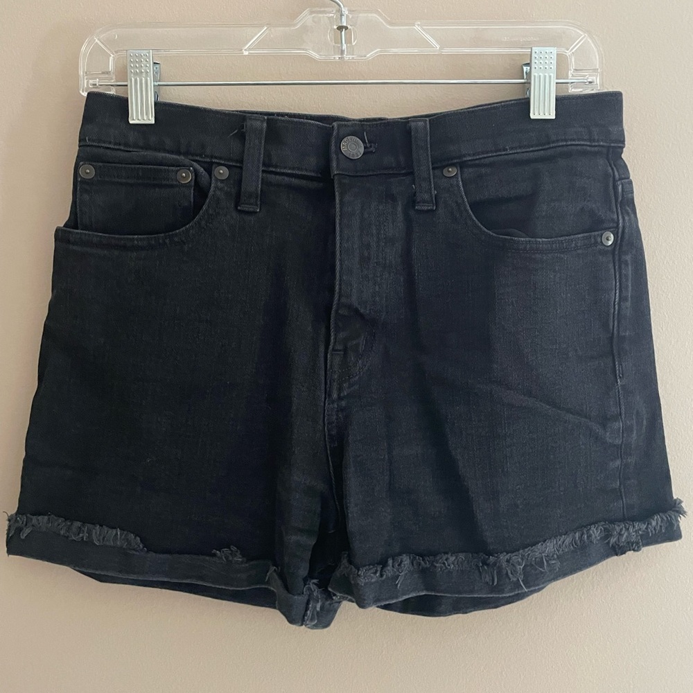 Madewell High Rise Denim Shorts in Washed Black